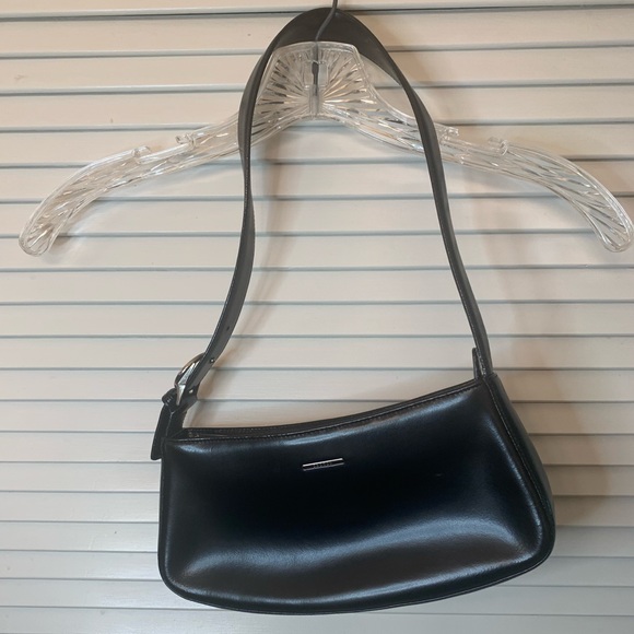 Oroton black small purse 🖤 - Picture 2 of 4